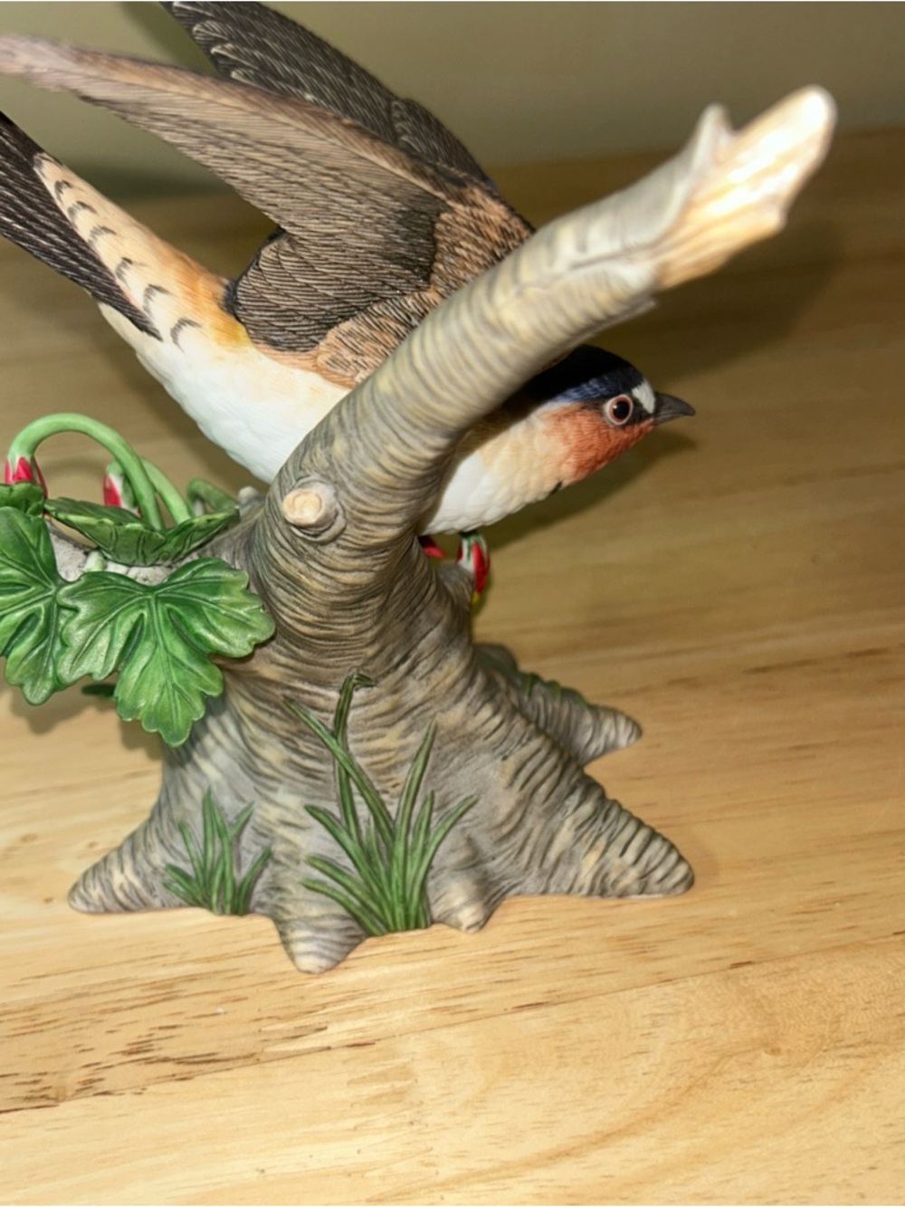 Lenox CLIFF SWALLOW Porcelain Bird Figurine 2000 Colorful Flowers - Picture 8 of 11